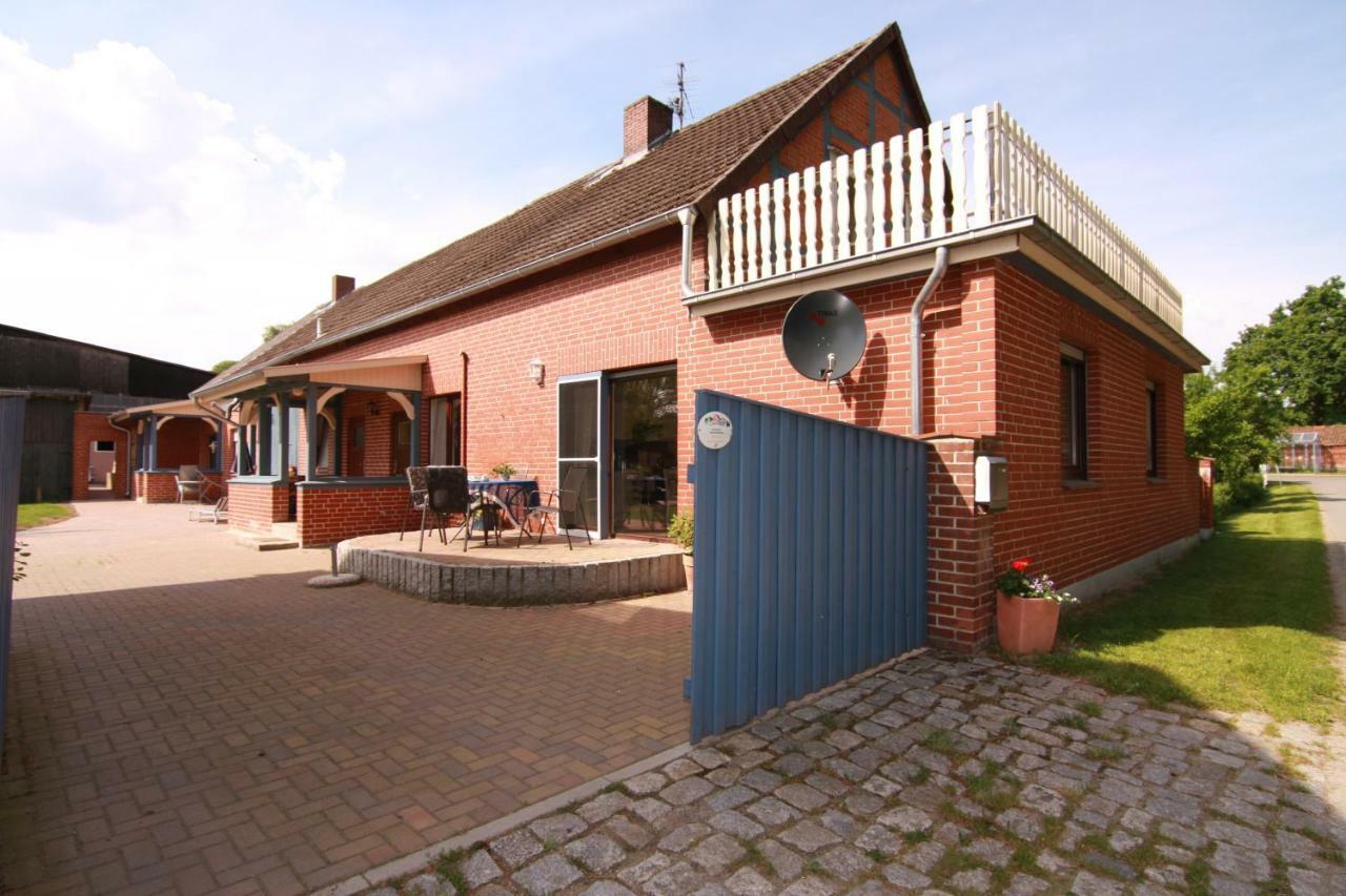 Ferienwohnung Am Storchennest Schnackenburg Exteriör bild